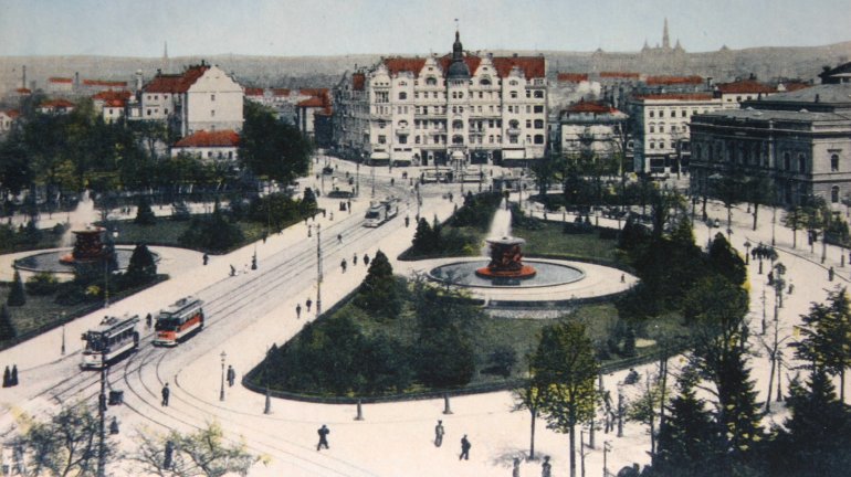 Historische Postkarte vom Albertplatz